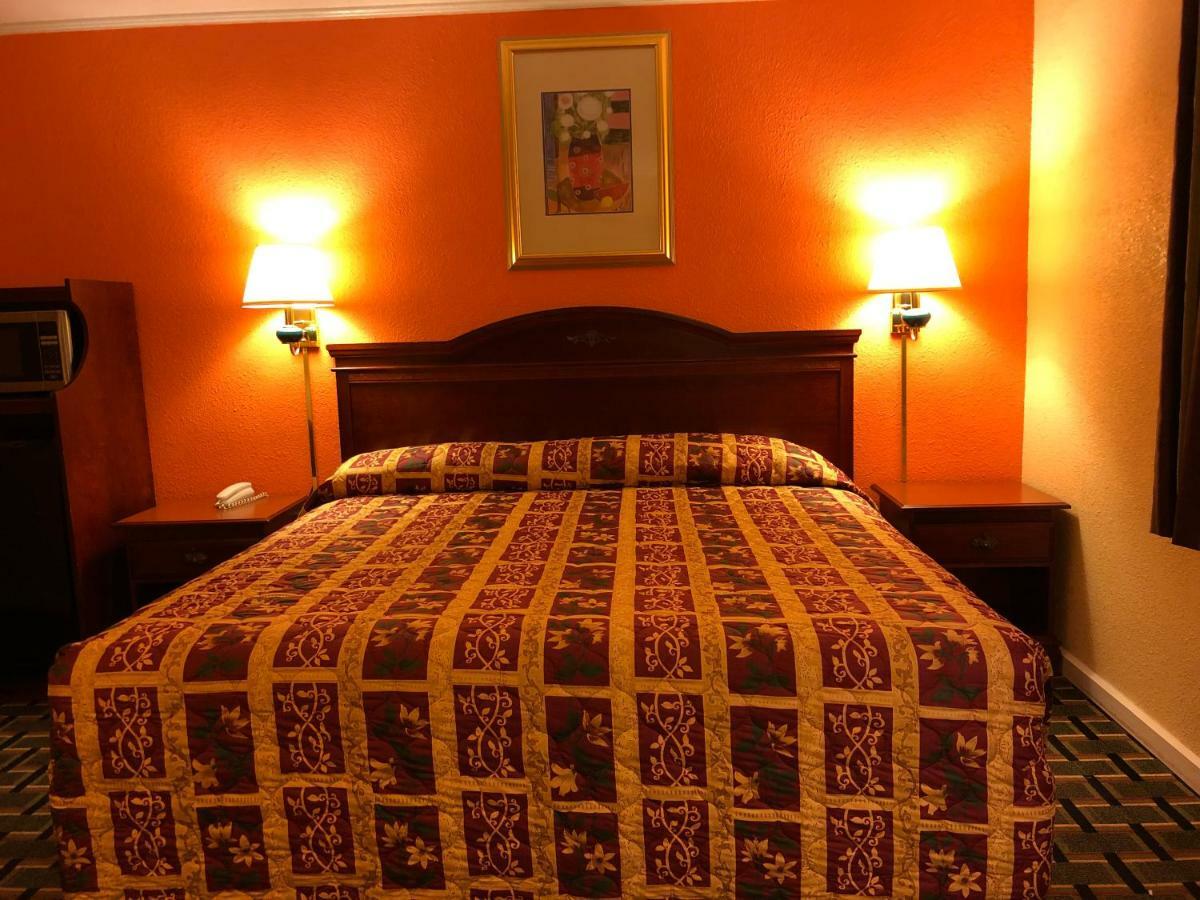 Deluxe Inn Natchez Buitenkant foto