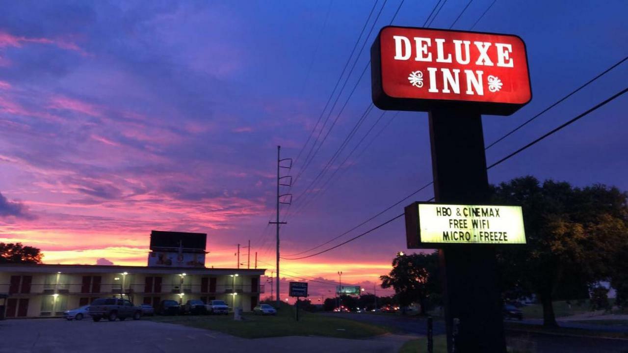 Deluxe Inn Natchez Buitenkant foto
